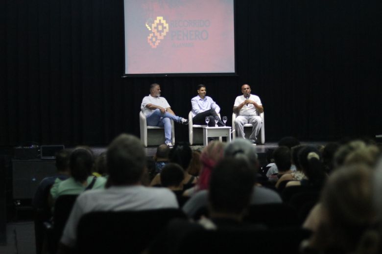 El Municipio se reuni&oacute; con m&aacute;s de 200 emprendedores que participar&aacute;n del Recorrido Pe&ntilde;ero 