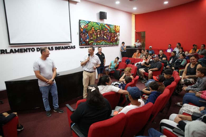 Ni&ntilde;os villamarienses viajaron a Alta Gracia en el marco del Programa de Turismo Social 