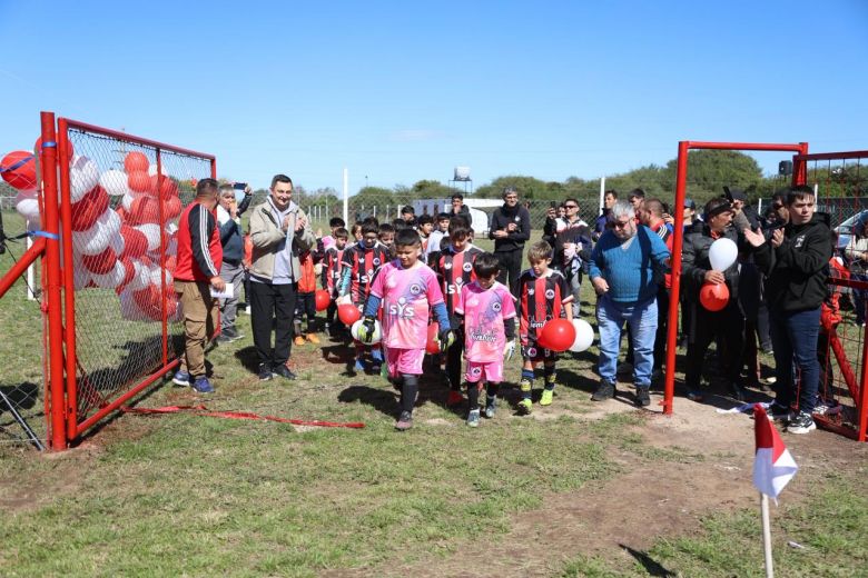 River Plate del Agarrobo inaugur&oacute; su cancha de Baby F&uacute;tbol