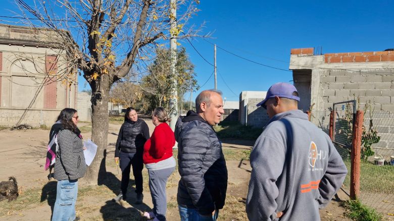 Villa Mar&iacute;a alcanzar&aacute; el 100% de cobertura de agua potable con el avance de obras en barrio Las Acacias