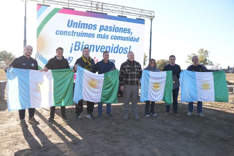 Villa Mar&iacute;a transform&oacute; un basural en un polo deportivo para cuatro clubes locales