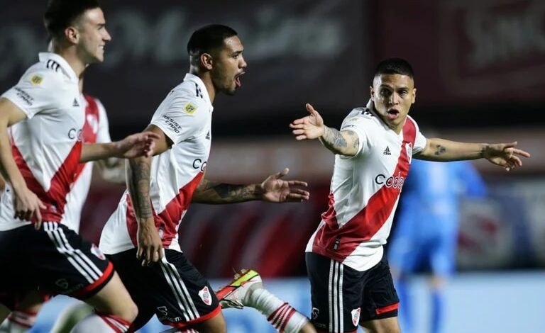 River Plate goleó a Argentinos en La Paternal y se acerca a la Copa Libertadores 2023
