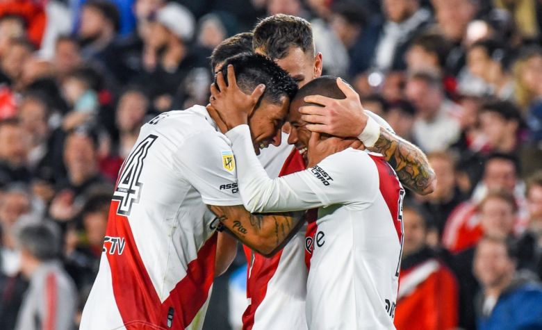 River Plate derrotó 2 a 0 a Colón y dio otro paso hacia el título de la Liga
