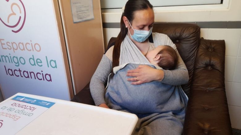 Semana de la Lactancia Materna en el Hospital Pasteur