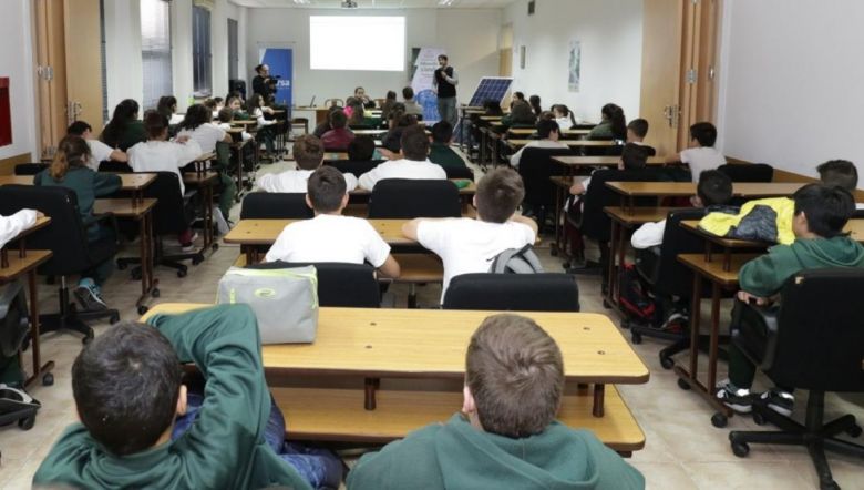 Las cuotas de colegios privados podrían subir más del 25% en Córdoba