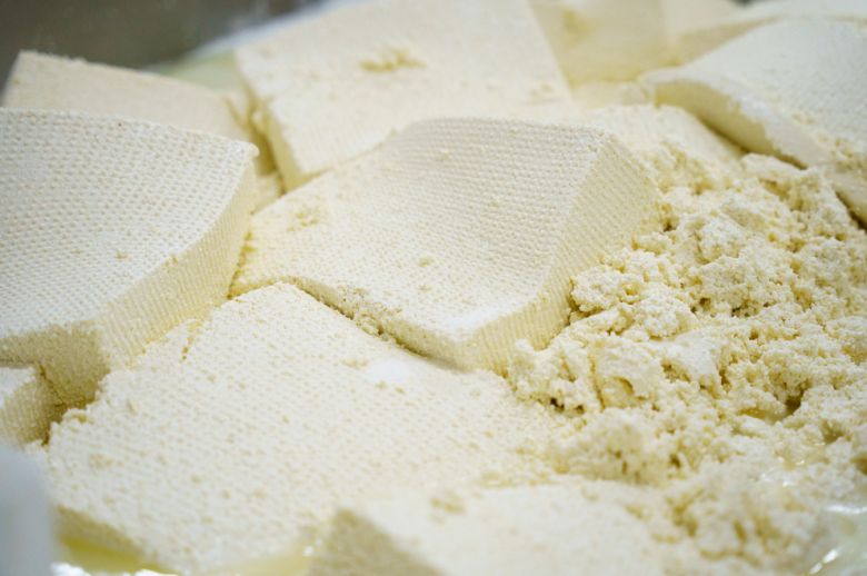 Una pyme de Villa María desarrolló queso sin lactosa y lo exporta a Brasil