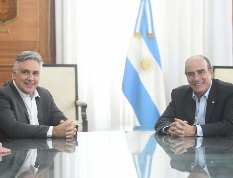 El ministro del Interior recibió en Casa Rosada al gobernador de Córdoba Martín Llaryora