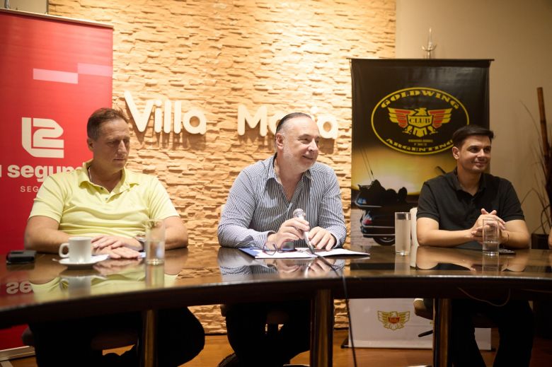 Se presentó el encuentro sudamericano de motos goldwing en Villa María