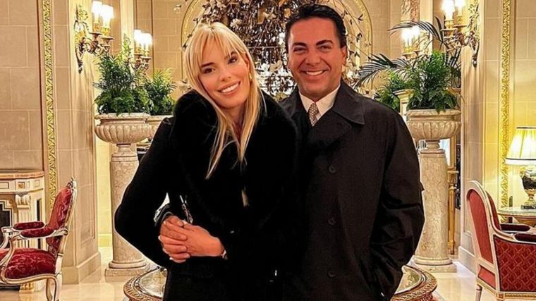 A un mes de su separación, Cristian Castro oficializó su nueva novia