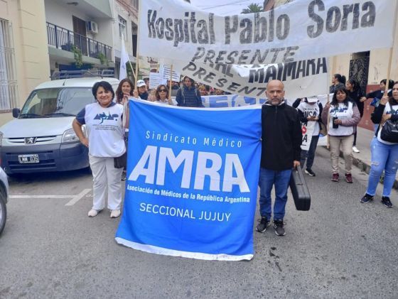 Paro en hospitales de Jujuy por agresión policial a un dirigente sindical médico